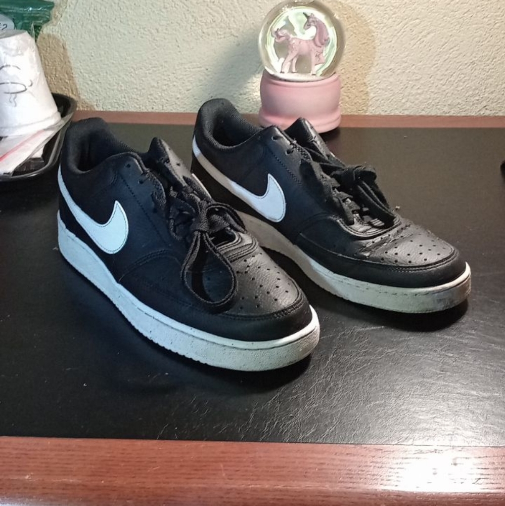 Nike court vision lows
